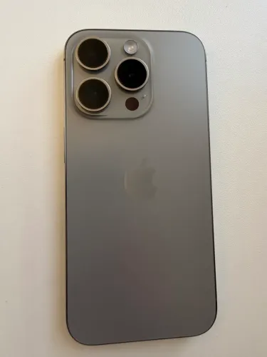 iPhone 15 Pro