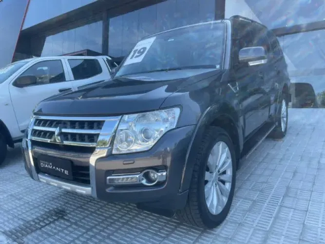 Mitsubishi Pajero HPE Full 3.2 4X4 T.i.dies. 5P AUT 2019