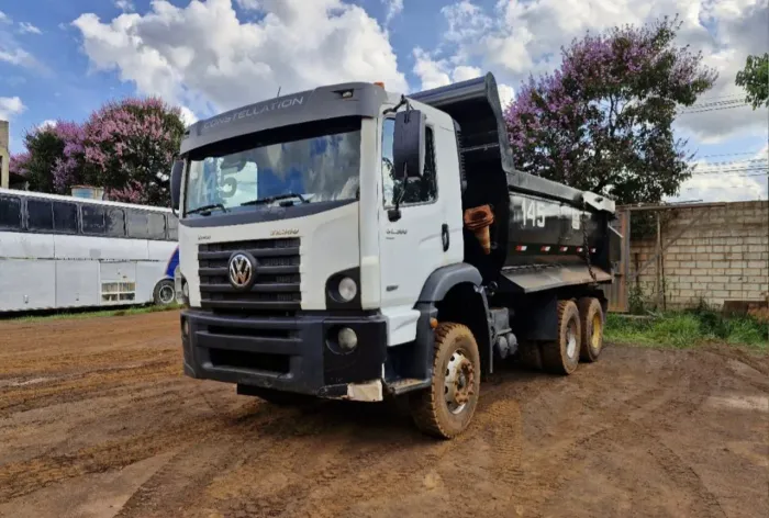 VW 32.360 6x4 2022 Caçamba Basculante