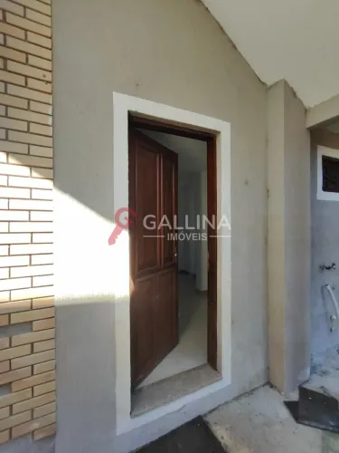 Casa para alugar com 3 quartos e 2 vagas no bairro Fátima - Canoas
