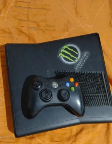 VENDO XBOX 360 /DANDO LUZ VERMELHA