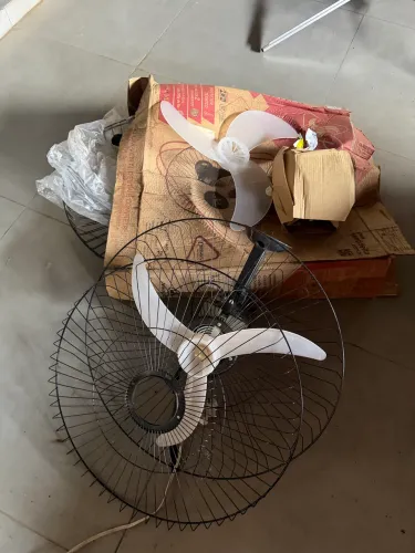 2 ventiladores de parede