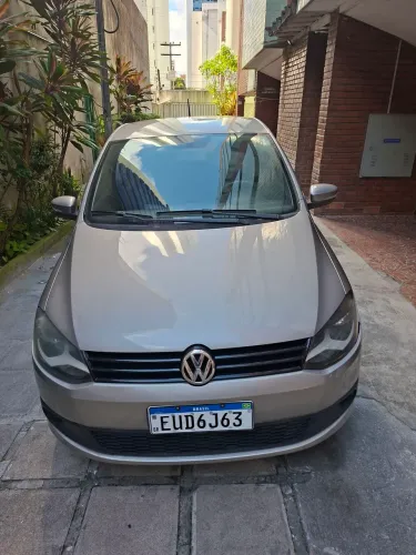 Volkswagen Fox 1.0 MI Total Flex 8V 5P 2012