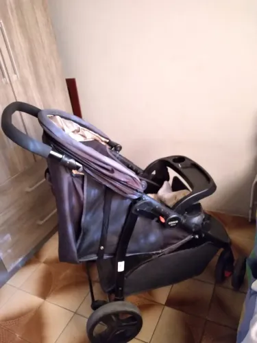 Oportunidade Carrinho com Bebê Conforto