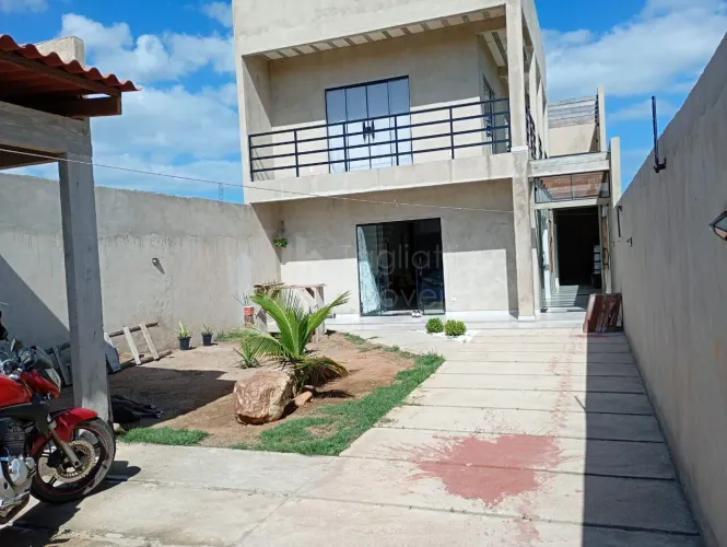 Casa Duplex à Venda em Iguaba Grande