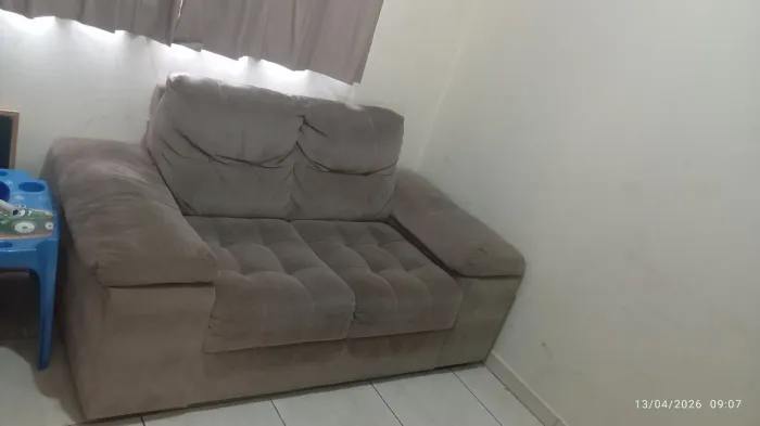 Sofá 2 lugares