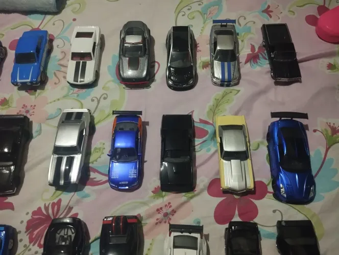 Miniatura velozes e furiosos escala 1/32 jada