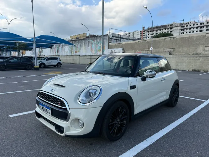 Mini Cooper S 2.0 Turbo 16V 3P Aut. 2018