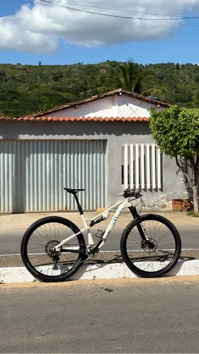 Quadro MTB Lexon Riot 19 + Shox Rockshix SID