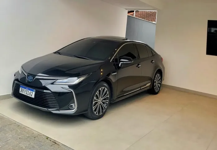 Toyota Corolla Altis Prem. Hybrid 1.8 Flex AUT 2022
