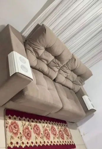 Sofá retrátil