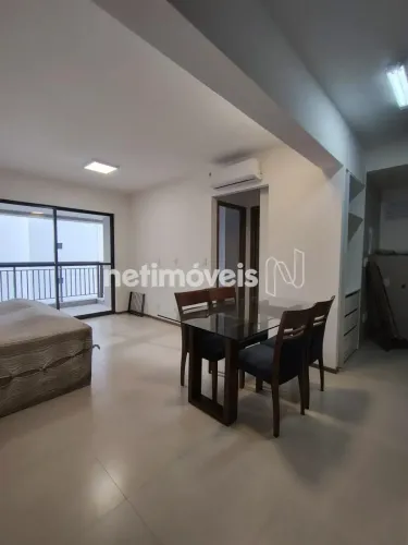 APARTAMENTO 1/4 COM VARANDA E LAZER COMPLETO NA PITUBA 46 m²;