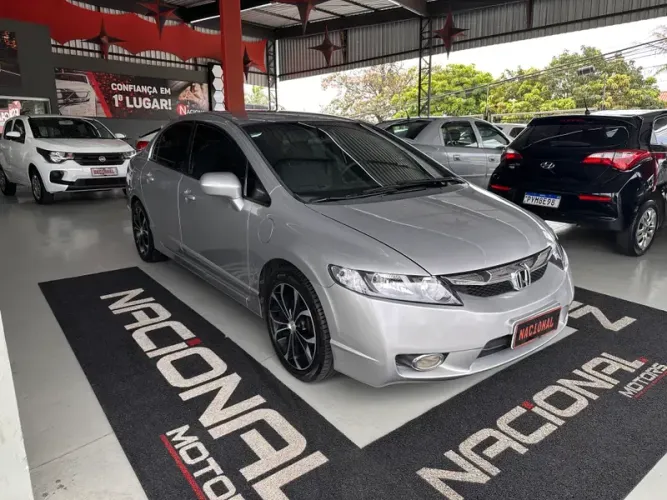 Honda Civic Sedan LXS 1.8/1.8 Flex 16V Mec. 4P 2010