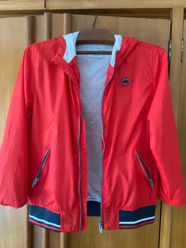 Jaqueta nylon menino TAM. 11/12 $40,00 nova 