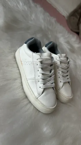 Tênis infantil Zara