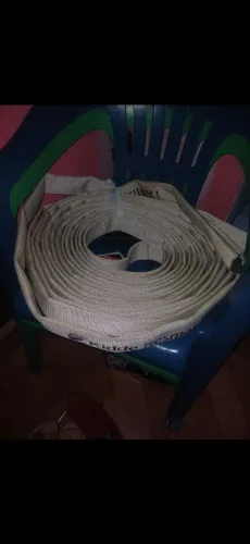 Mangueira de incêndio sem as cabeças