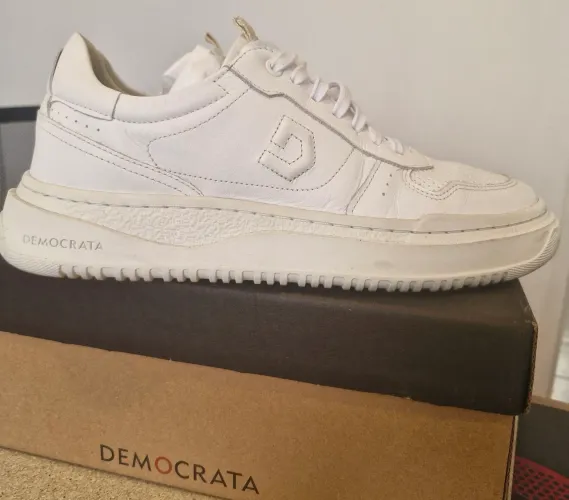 Tênis Democrata Denin Block Off White ,perfeito estado.