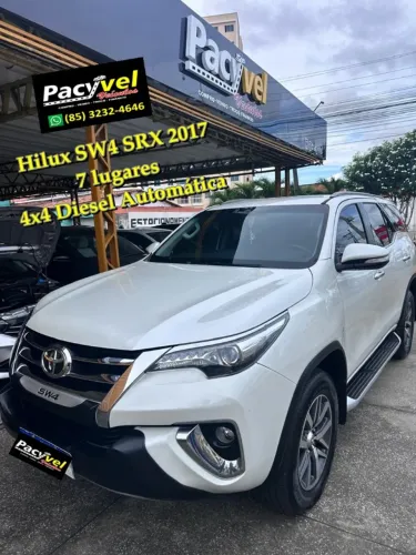 Toyota Hilux SW4 SRX 4X4 2.8 TDI 16V Dies. Aut. 2017