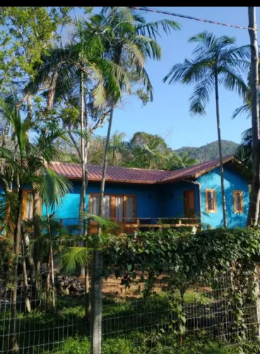 Casa no sul da ilha cercada de natureza a 10 minutos da praia dos Açores