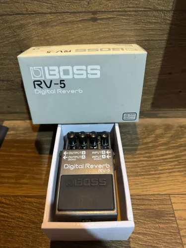 Pedal Boss RV5