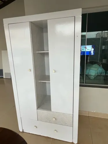 Guarda Roupa duas portas