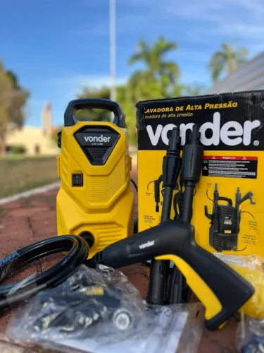 Lavadora de alta pressão 1300w nova na caixa 