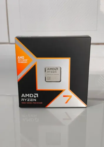 Processador AMD Ryzen 7 9850X3D 8 Core 16 Threads 5.6Ghz Cache 104MB AM5 [Lacrado]