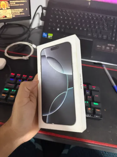 IPHONE 16 PRO MAX