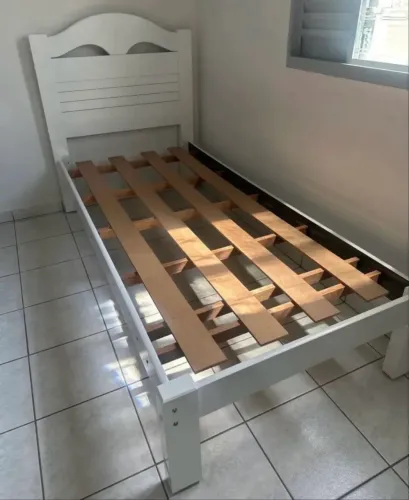 Cama de Solteiro