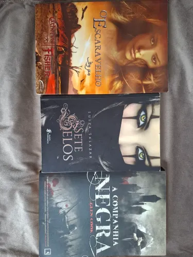 Livro: O escaravelho. Os 7 selos. A companhia negra