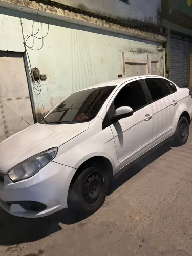 Fiat Grand Siena Attrac. 1.4 EVO F.flex 8V 2014