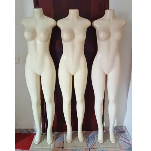 Manequim Feminino 