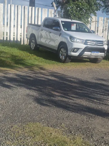 Toyota Hilux CD SRV 4X4 2.8 TDI Diesel Aut. 2017