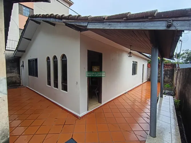 Casa para alugar em Maringá, Vila Santo Antônio, com 3 quartos, com 70 m²