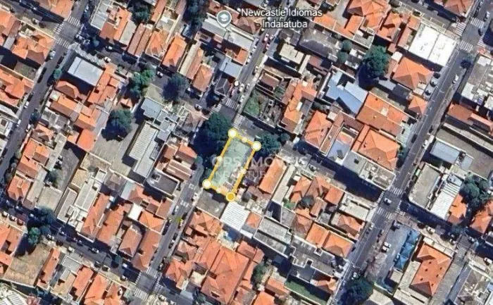 Terreno à venda e locação com área de 440 m² no Centro - Indaiatuba/SP