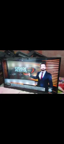 BOA TV 'AOC' CONSERVADA 
