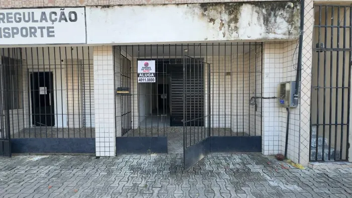 LOJA para alugar na cidade de AQUIRAZ-CE