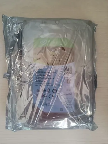 HD SEAGATE BARRACUDA 4 TB - NOVO
