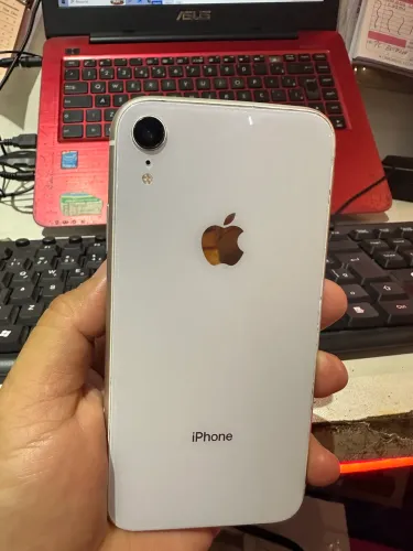 Vendo iPhone XR 64
