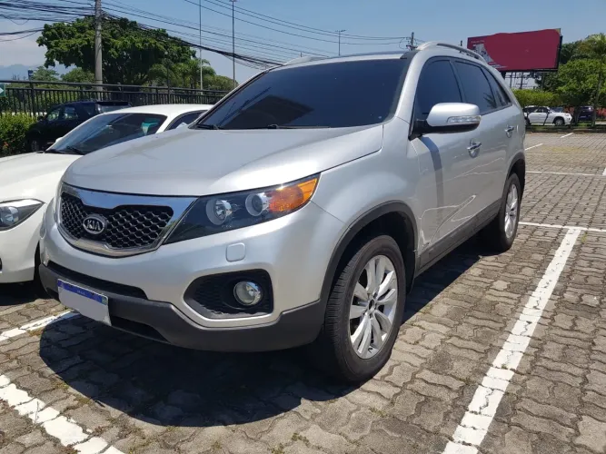 Kia Motors Sorento 3.5 V6 24V 278cv 4X4 Aut. 2012