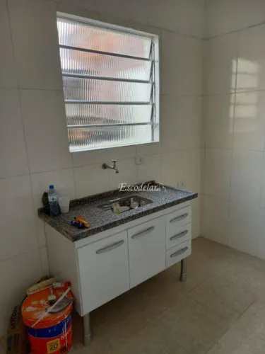 Casa com 1 dormitório para alugar, 28 m² por R$ 711,89/mês - Itaberaba - São Paulo/SP