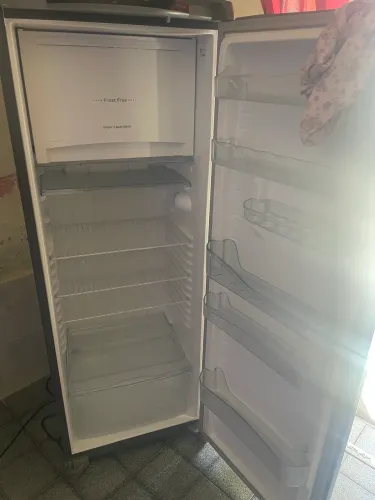 VENDE -SE GELADEIRA NOVA!!