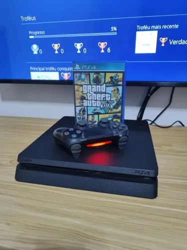 PS4 Slim 1Tb + jogos
