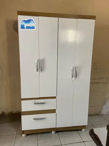 Guarda-roupa 4 portas direto de fábrica