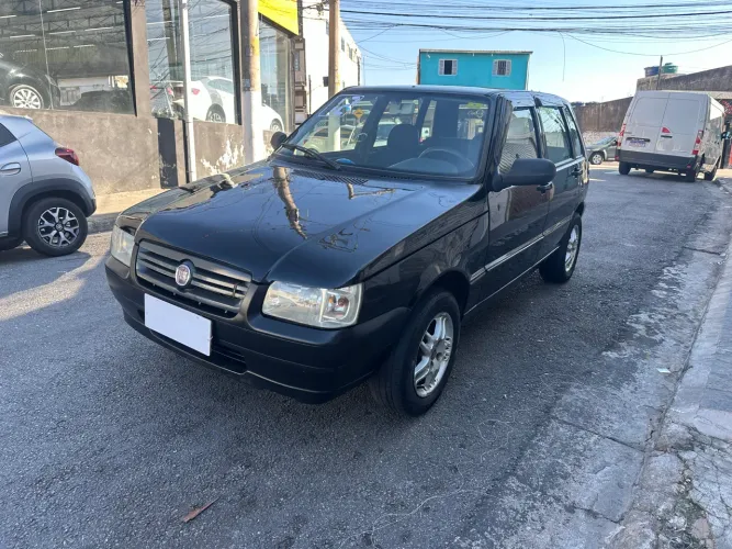Fiat Uno Mille 1.0 Fire/ F.flex/ Economy 4P 2012