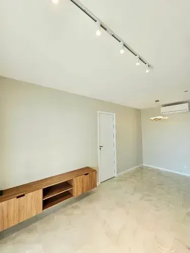 Le Boulevard - Dom Pedro - 3 Suites - 133m2 - Semi-mobiliado - 9 8 1 6 5 2 7 1 5
