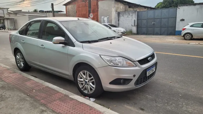 Ford Focus Sedan 2.0 16v/2.0 16V Flex 4P 2013