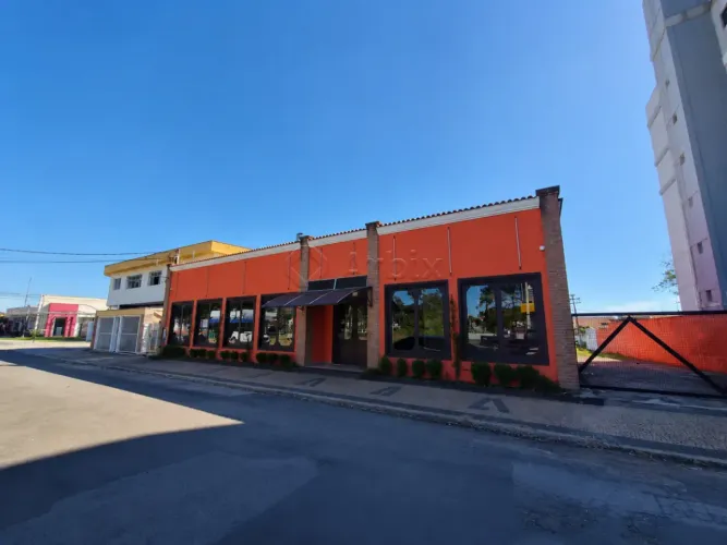 Salão comercial para alugar no bairro Jardim Glória em Americana/SP