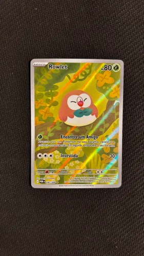 Pokémon Rowlet 090/088 Carta Holográfica