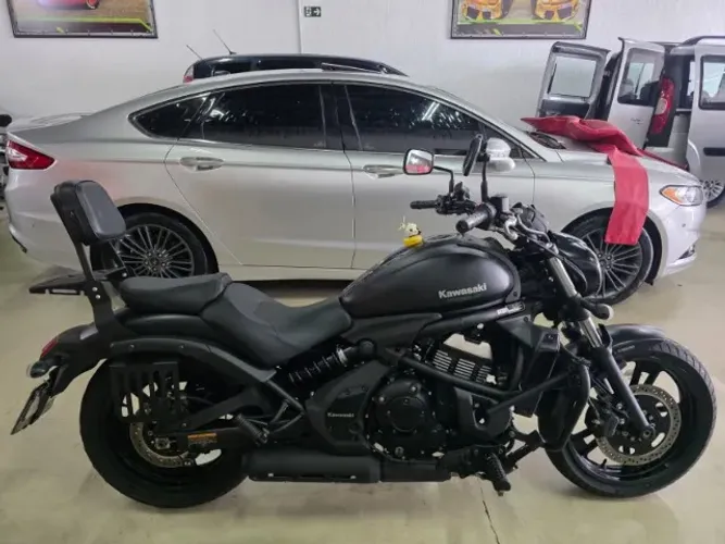 KAWASAKI/VULCAN S 650 ABS ÚNICO DONO COM ACESSÓRIOS E KM BAIXO!